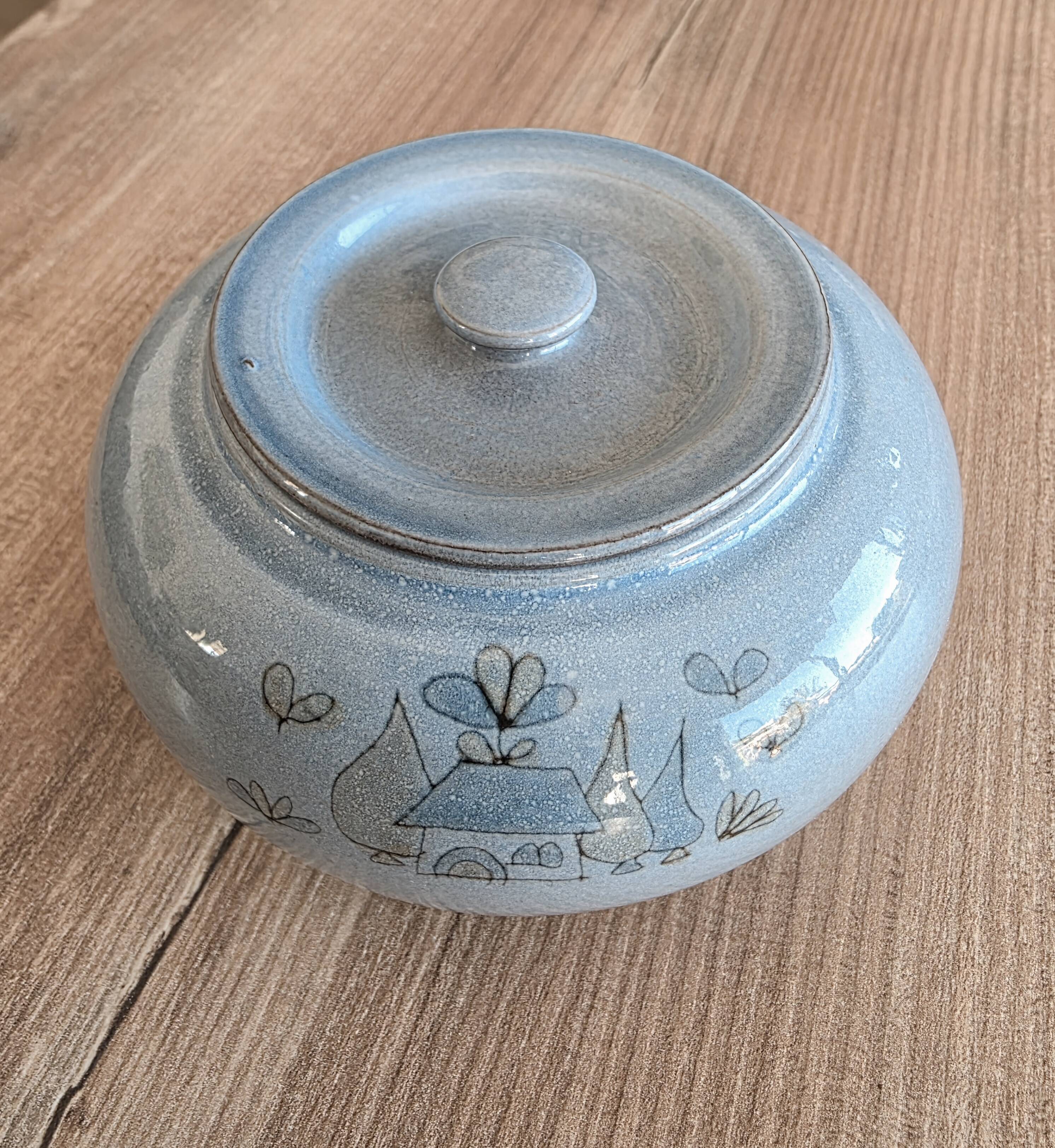 Small bonbonnière Vintage jewellery box – Roger Millan ceramic – I