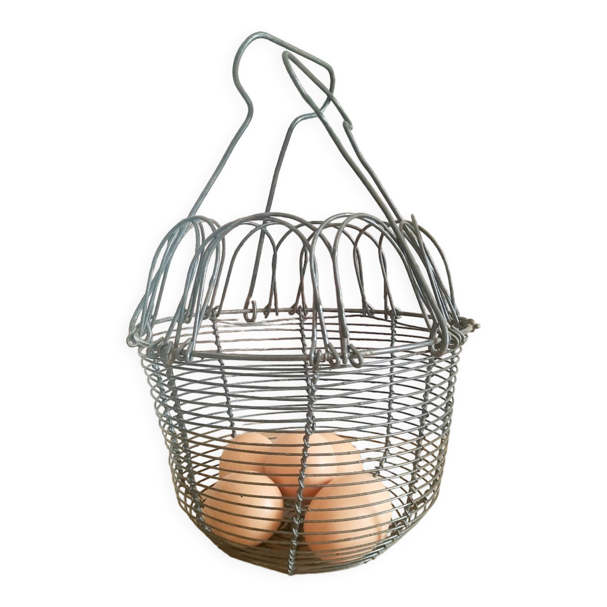 Vintage salad basket
