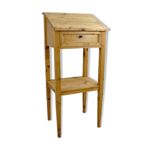 Bureau antique en bois de sapin