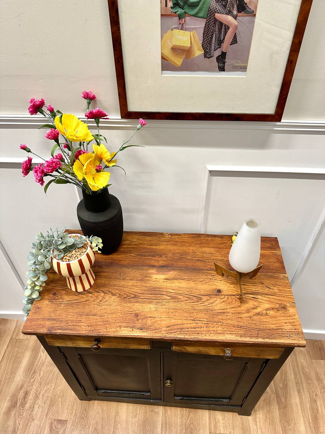 Parisian black and wood sideboard