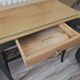 Console relookée bois & noir – style campagne chic – avec plateau verr
