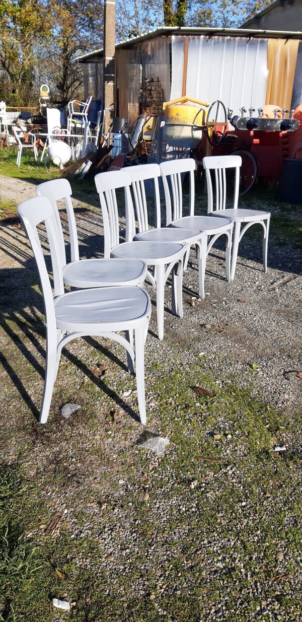 6 chaises de bistrot, Thonet