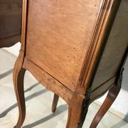 Pair of antique bedside tables with marble top and ceramic niche