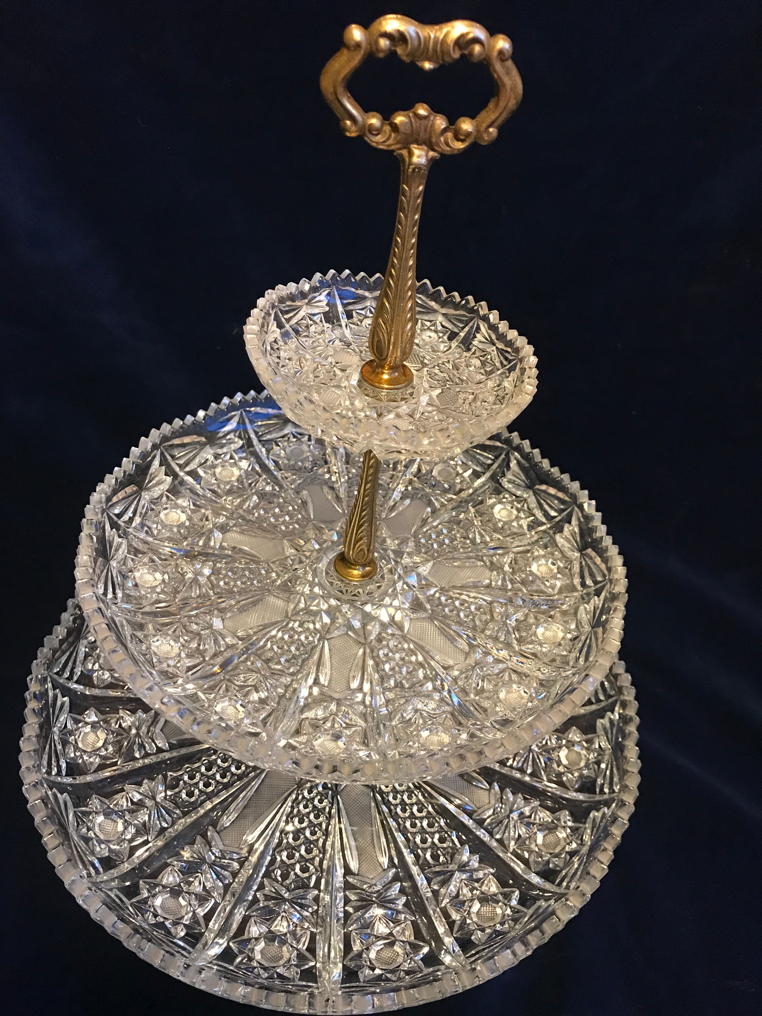 Crystal and bronze cake display