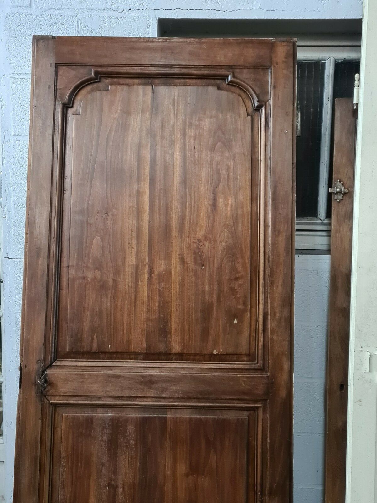 Porte de communication en peuplier