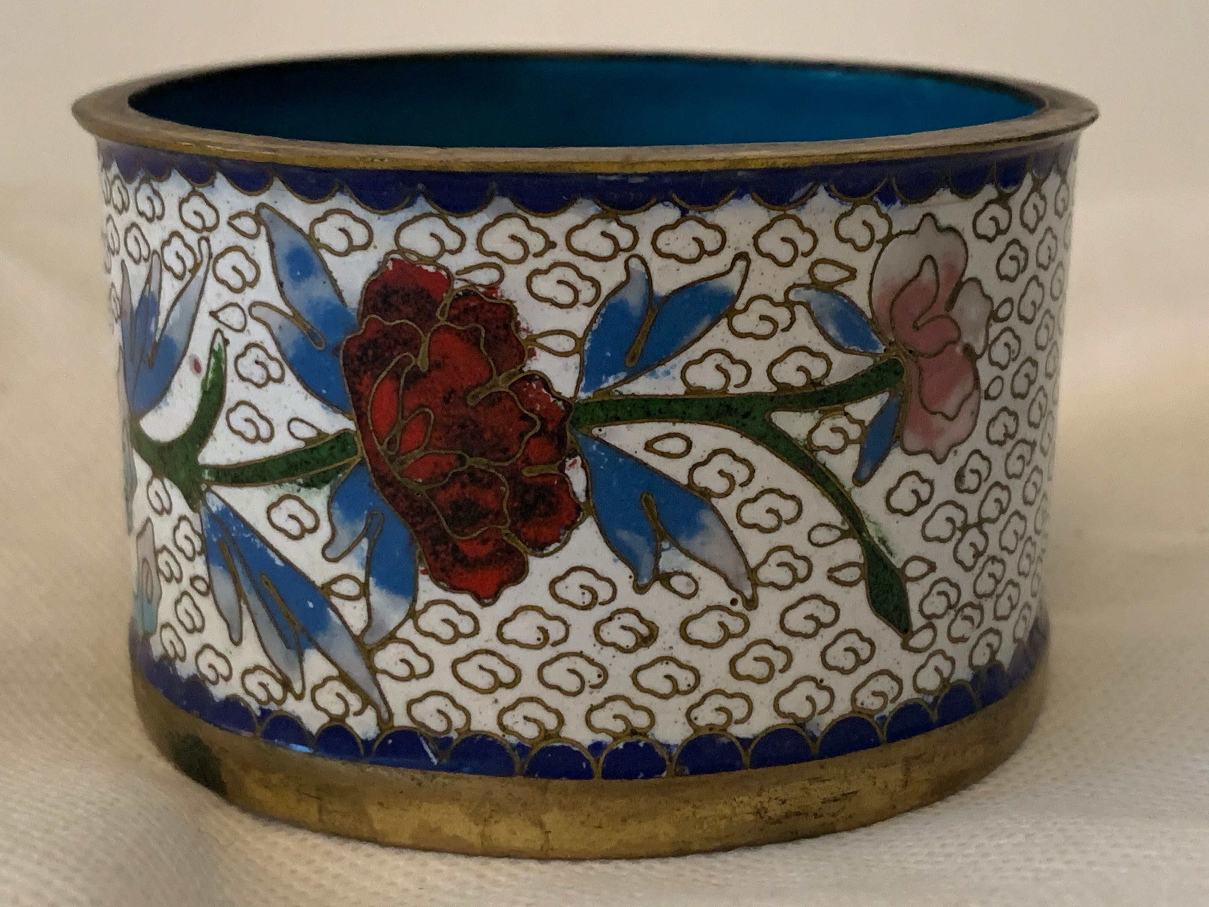Asian enamels partitioned box