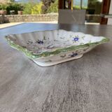Small square and hollow decorative dish in Moustiers porcelain