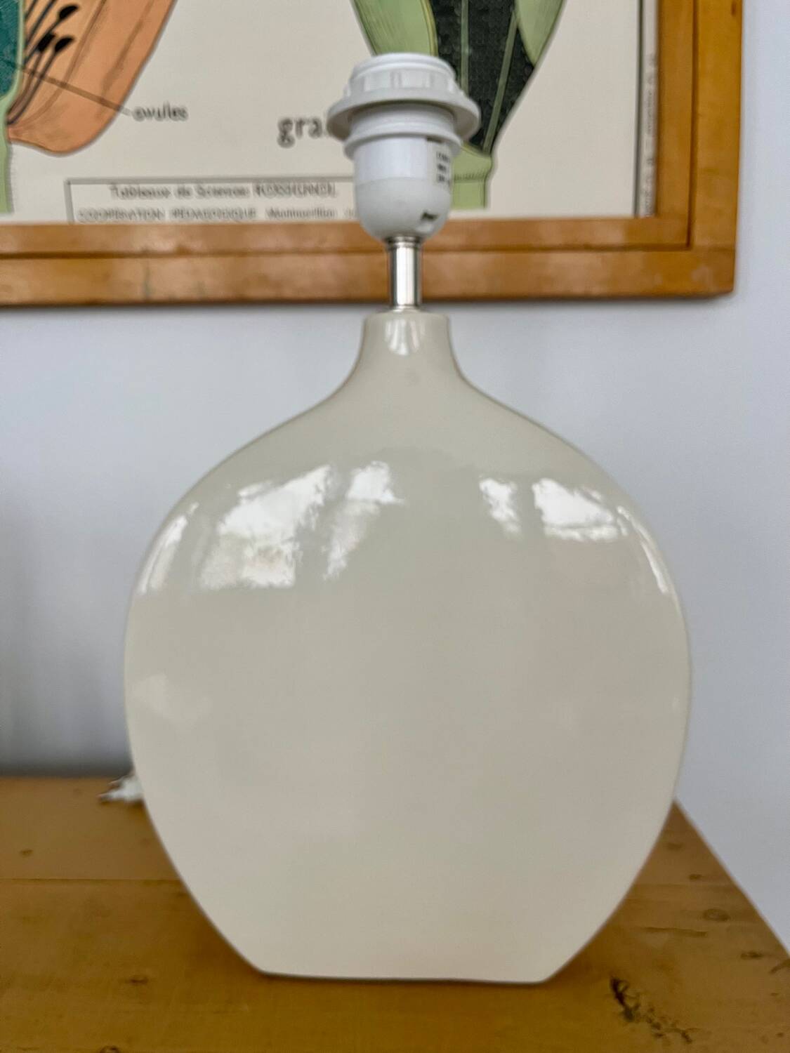 White contemporary ceramic lamp base