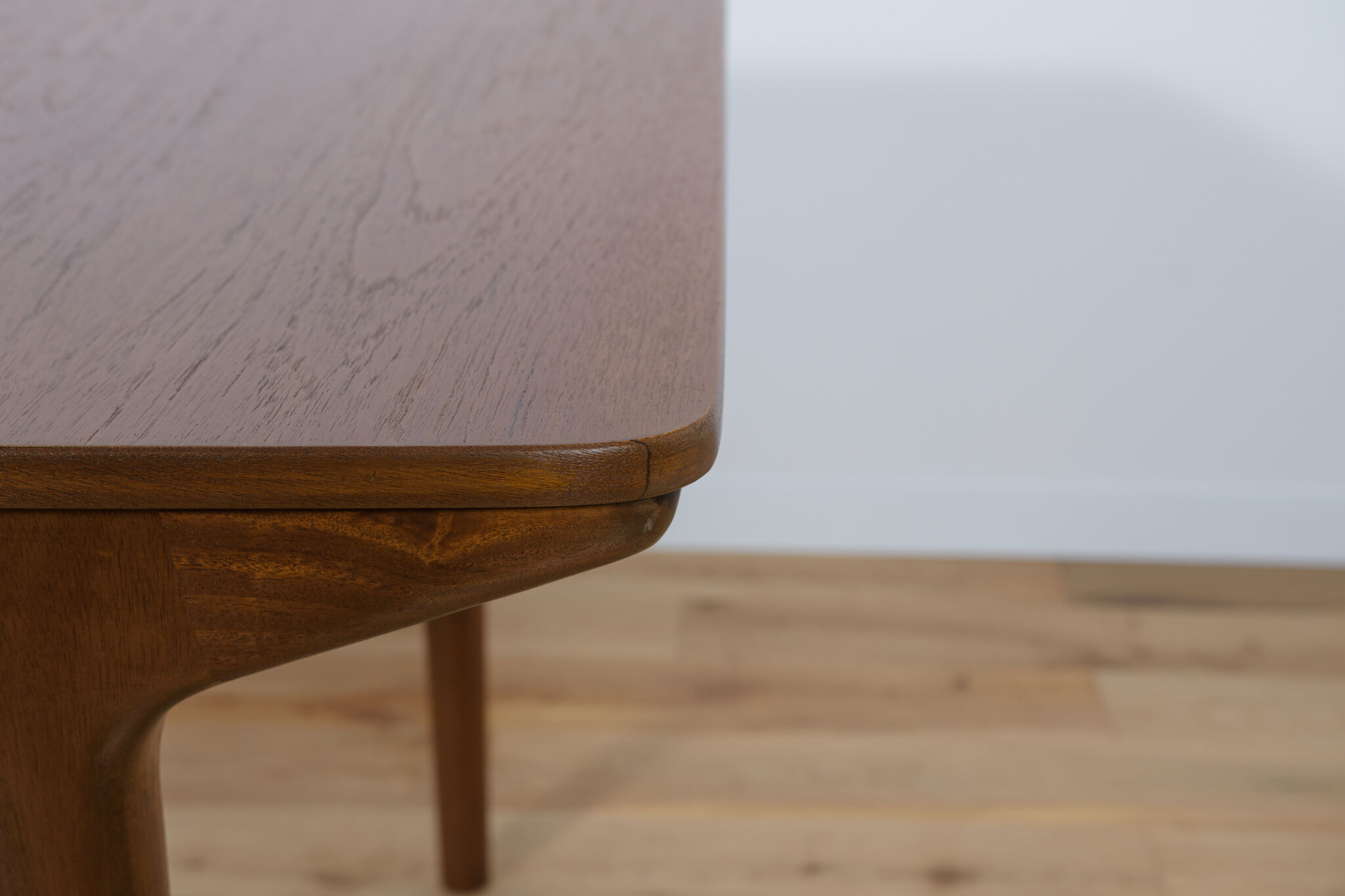 Teak extendable dining table from mcintosh, 1960s