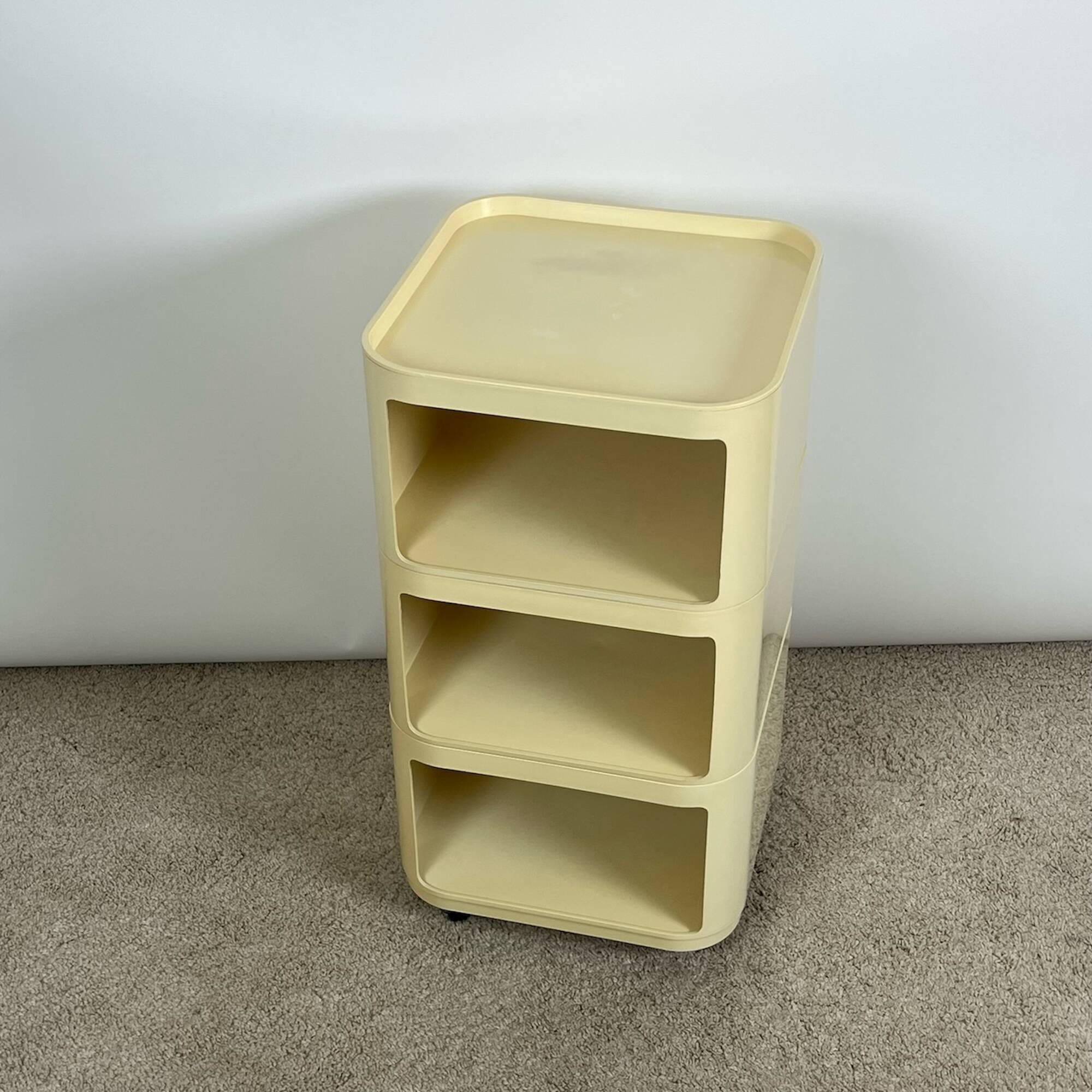 Square-based Cabinet with wheels Componibili Anna Castelli Kartell, 1960s