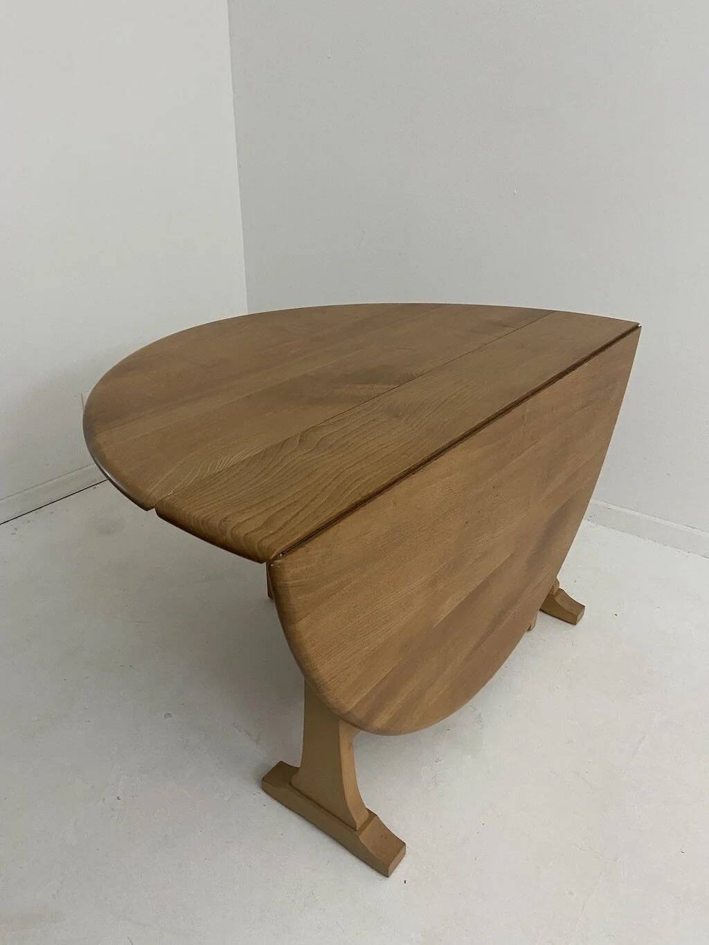 Folding table Ercol