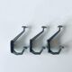 Lot de 3 patères anciennes en aluminium