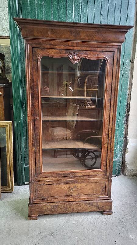 19th Century Walnut Library Display Cabinet with 1 Door