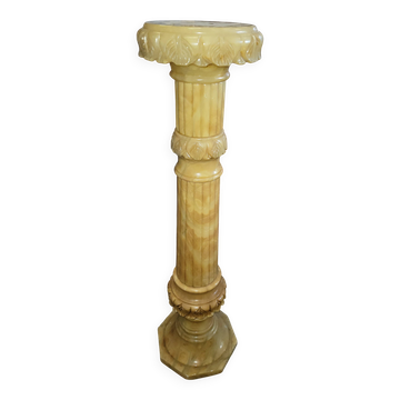 Colonne en pierre naturelle