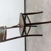 Ensemble de 2 chaises de salle à manger par J&J Kohn
