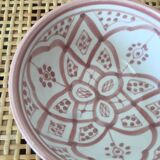 Lot of ceramic bowls pale pink