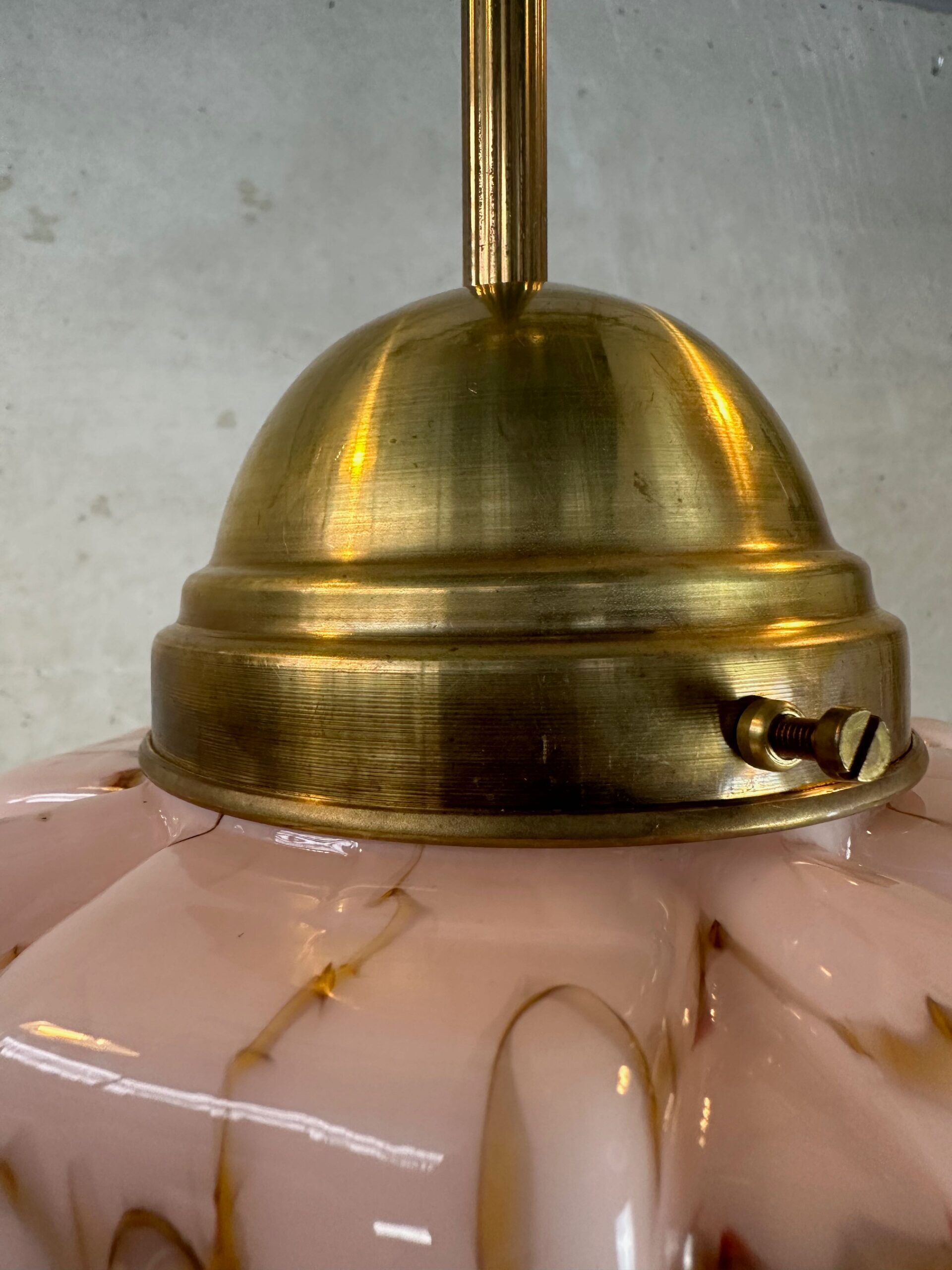 Art deco skyscraper – marbled pink opaline and brass