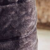 Chauffeuse 1 place Togo aubergine par Michel Ducaroy pour Ligne Roset