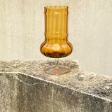 Vase en verre soufflé