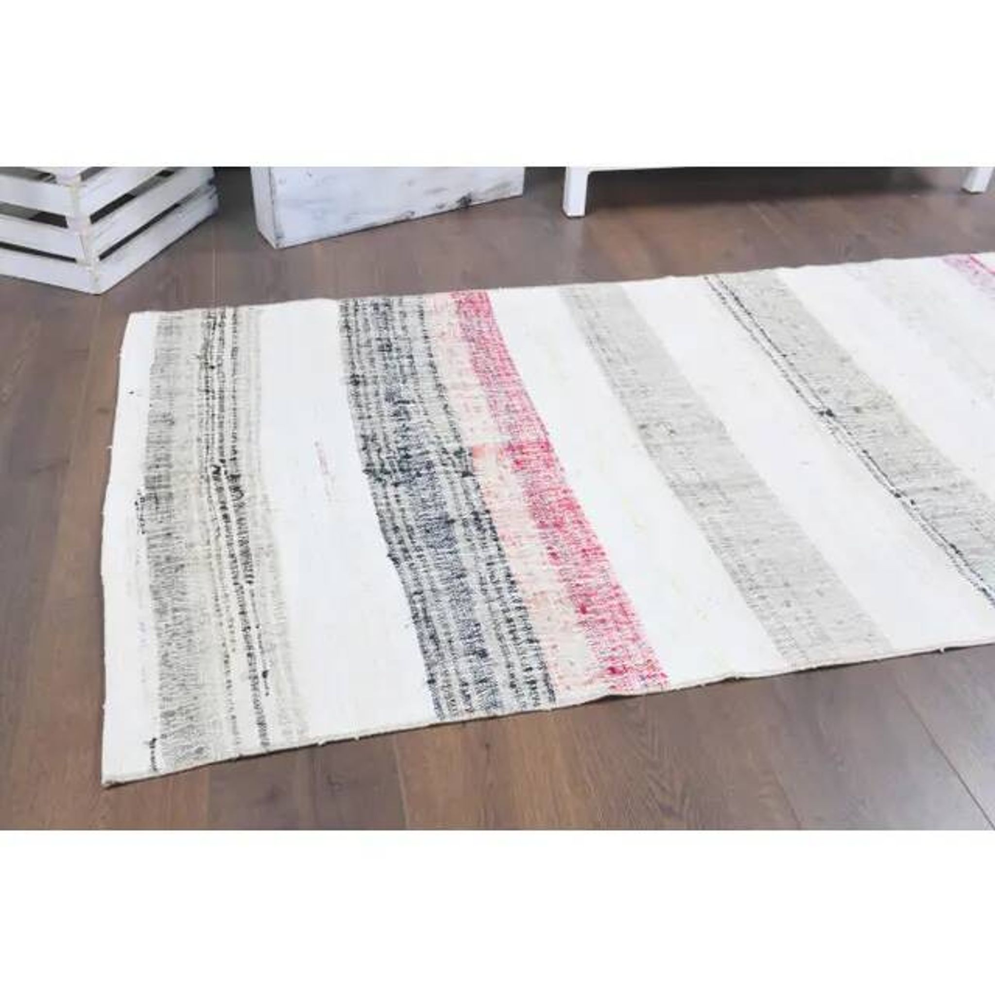 Vintage Turkish hand-knotted wool cotton white kilim runner rug  95x265