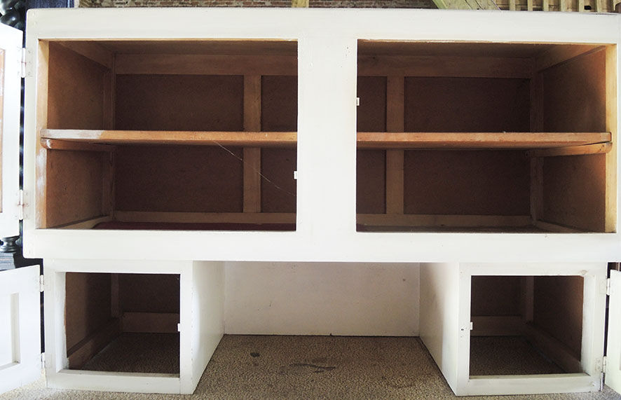 Buffet MADO vintage broken white