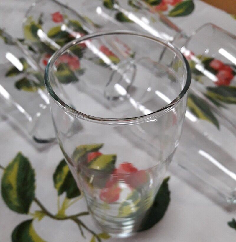Set of 6 thin glasses of 13.8cm high