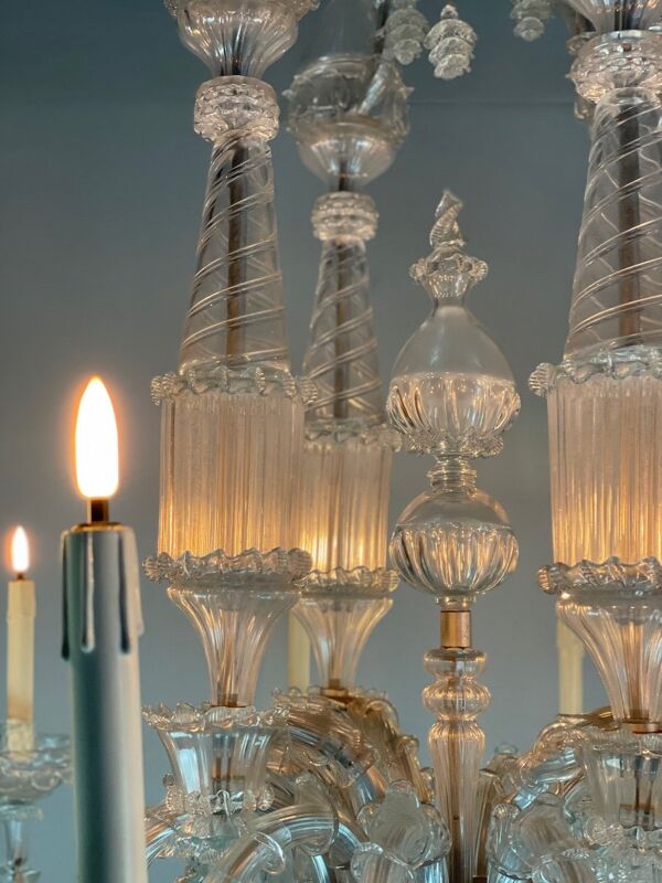Lustre vénitien en verre de murano transparent, 12 bras de lumière