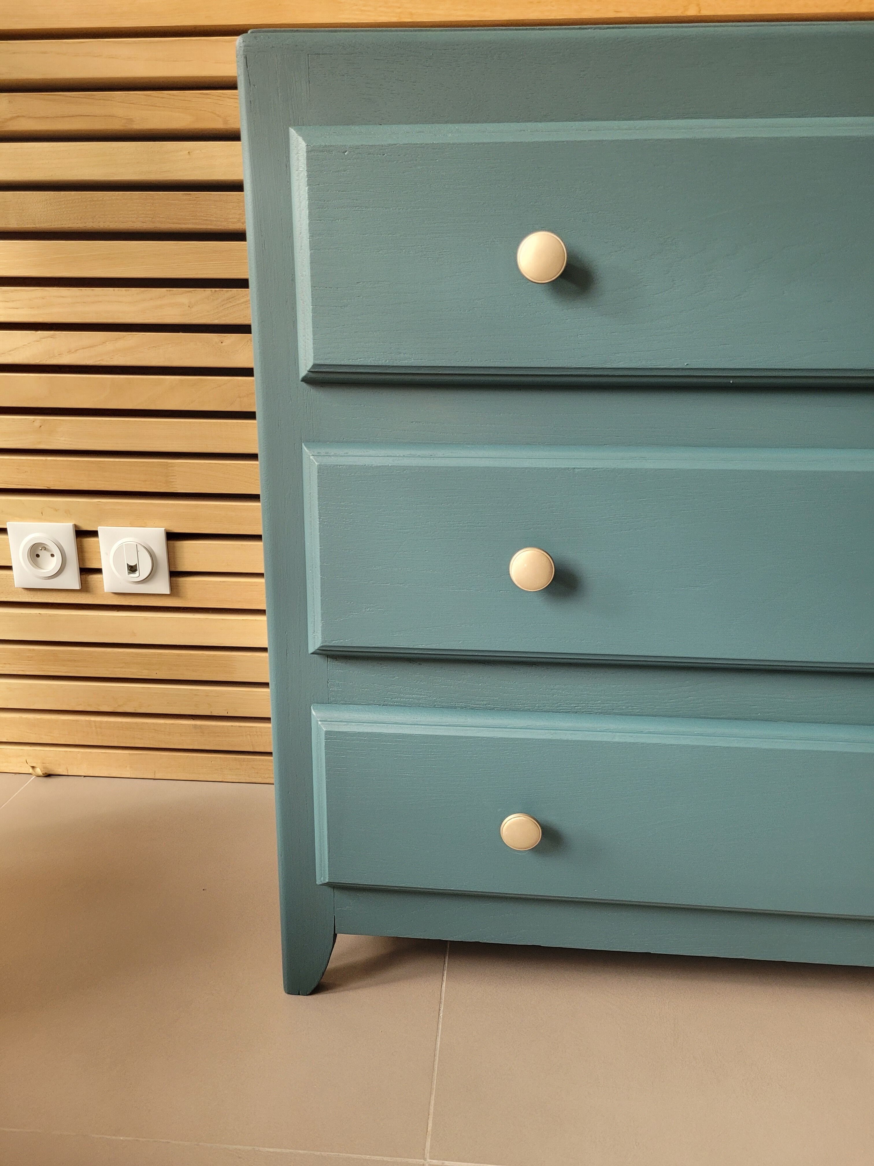 Commode parisienne vintage