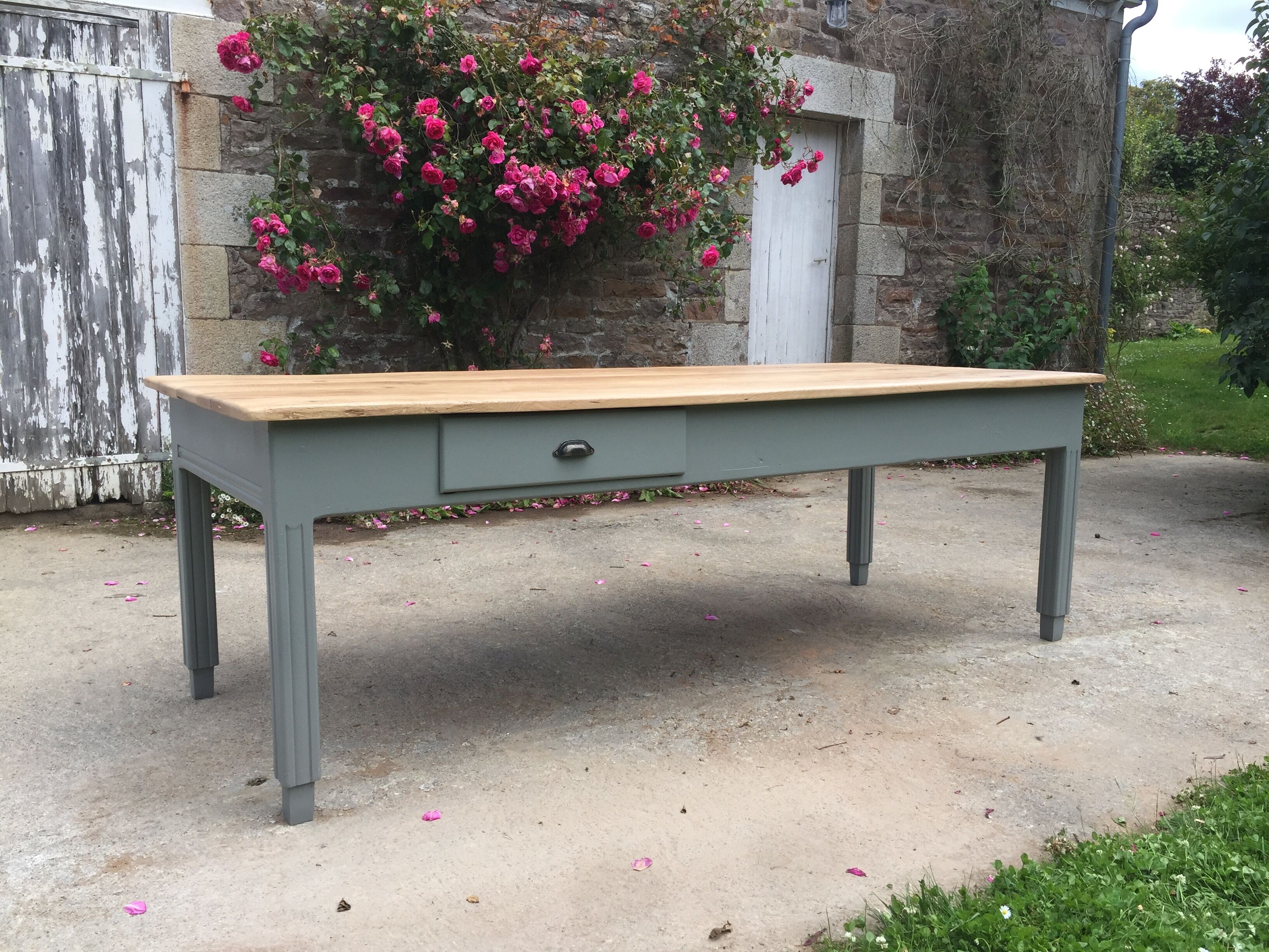 Ferm table