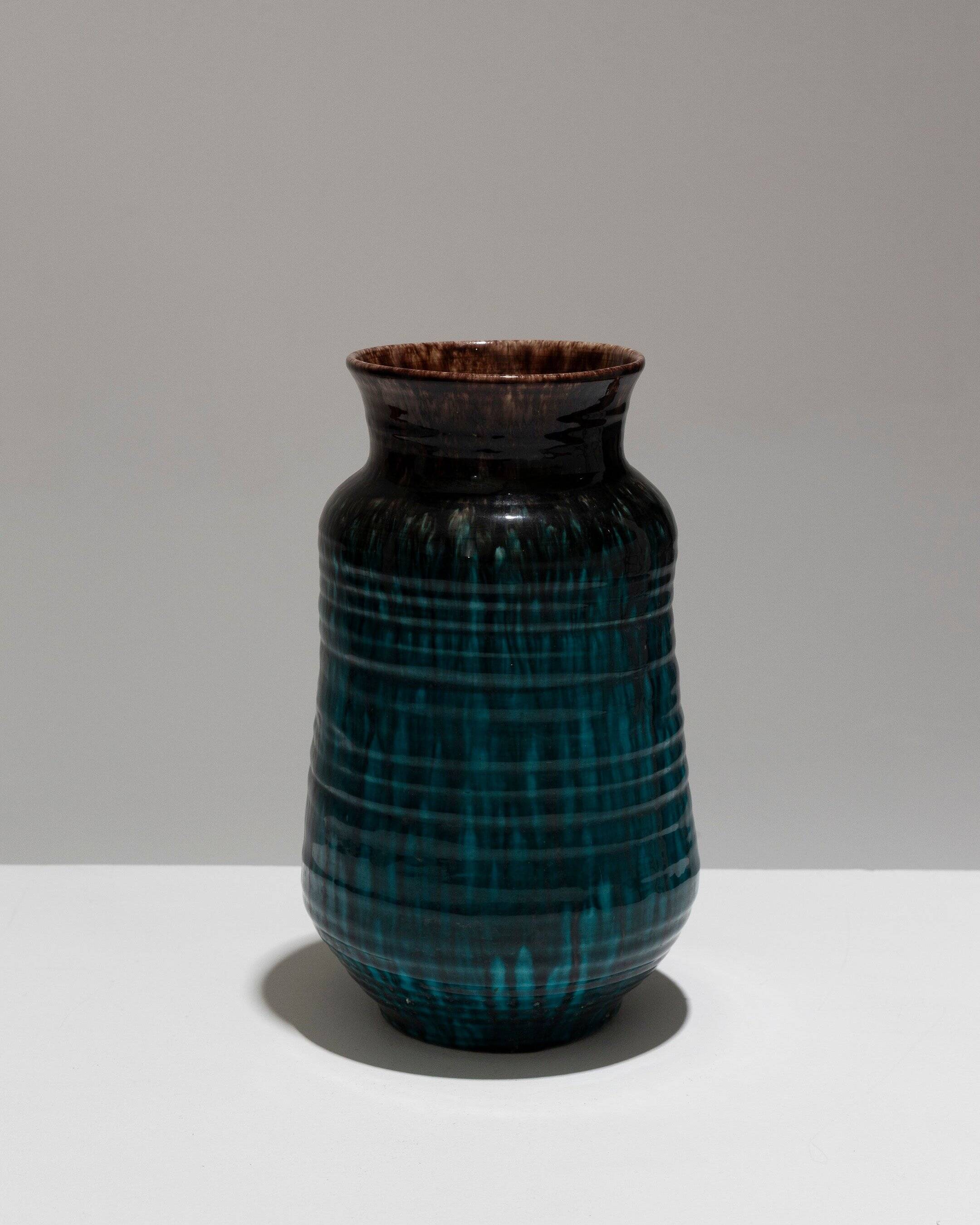 Vase en faïence à coulures, accolay, 1950s
