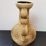 Old vase
