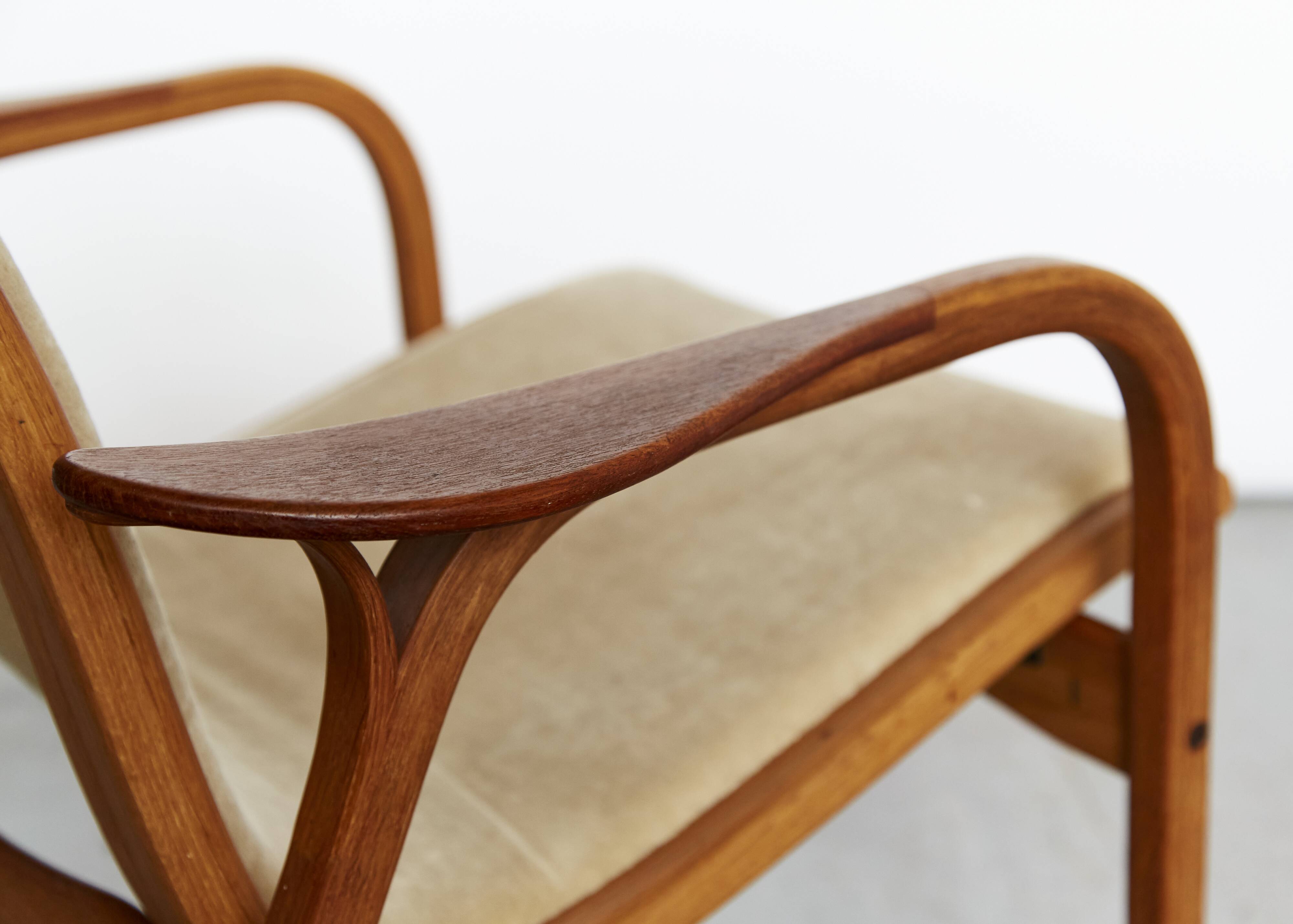 Fauteuil et repose-pieds Lamino par Yngve Ekström pour Swedese