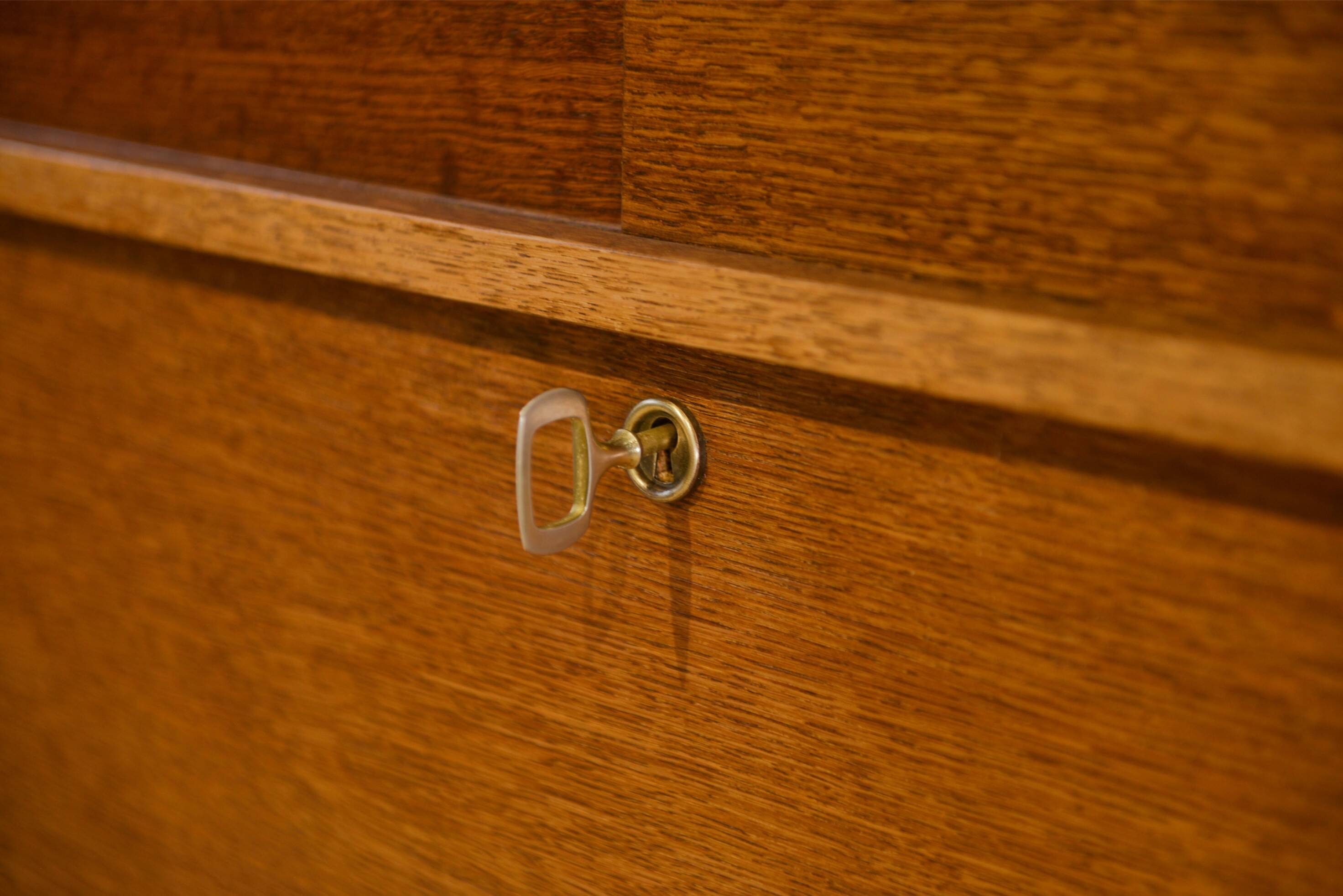 Armoire secrétaire en chêne 1980’s