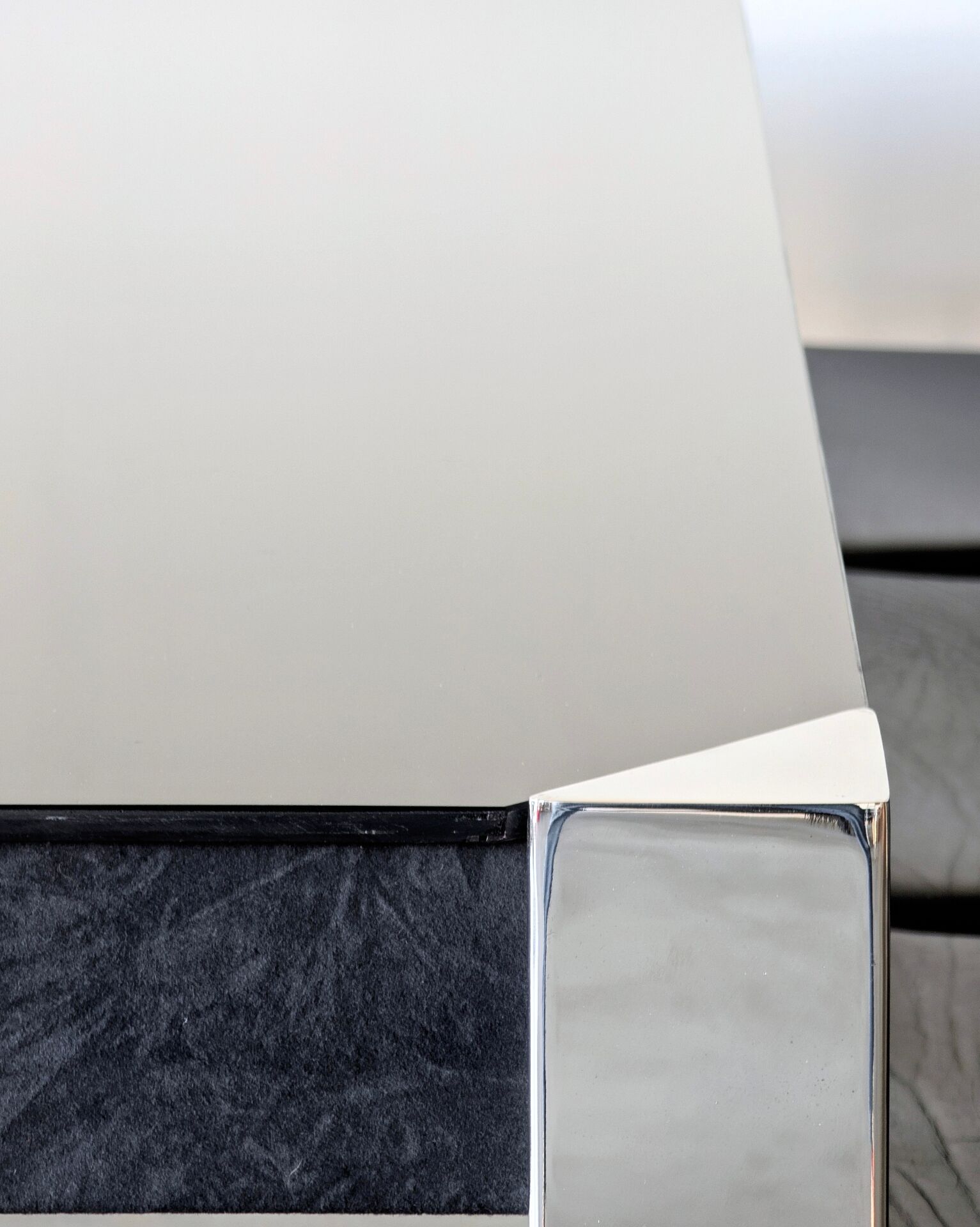 Vintage Tucroma table, Guido Faleschini for Mariani Hermes, 1970.
