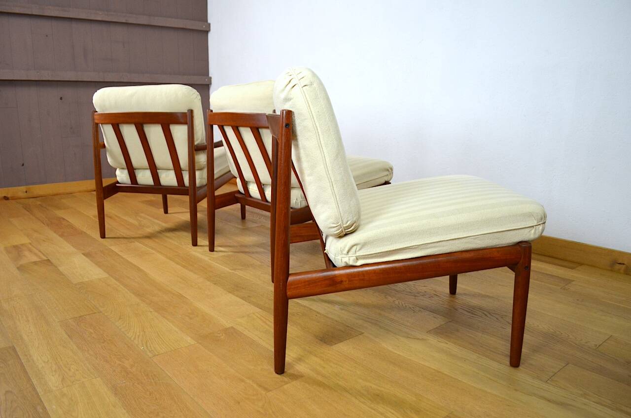 Armchairs forming a Danish bench by Grete Jalk, Glostrup edition, 1960.