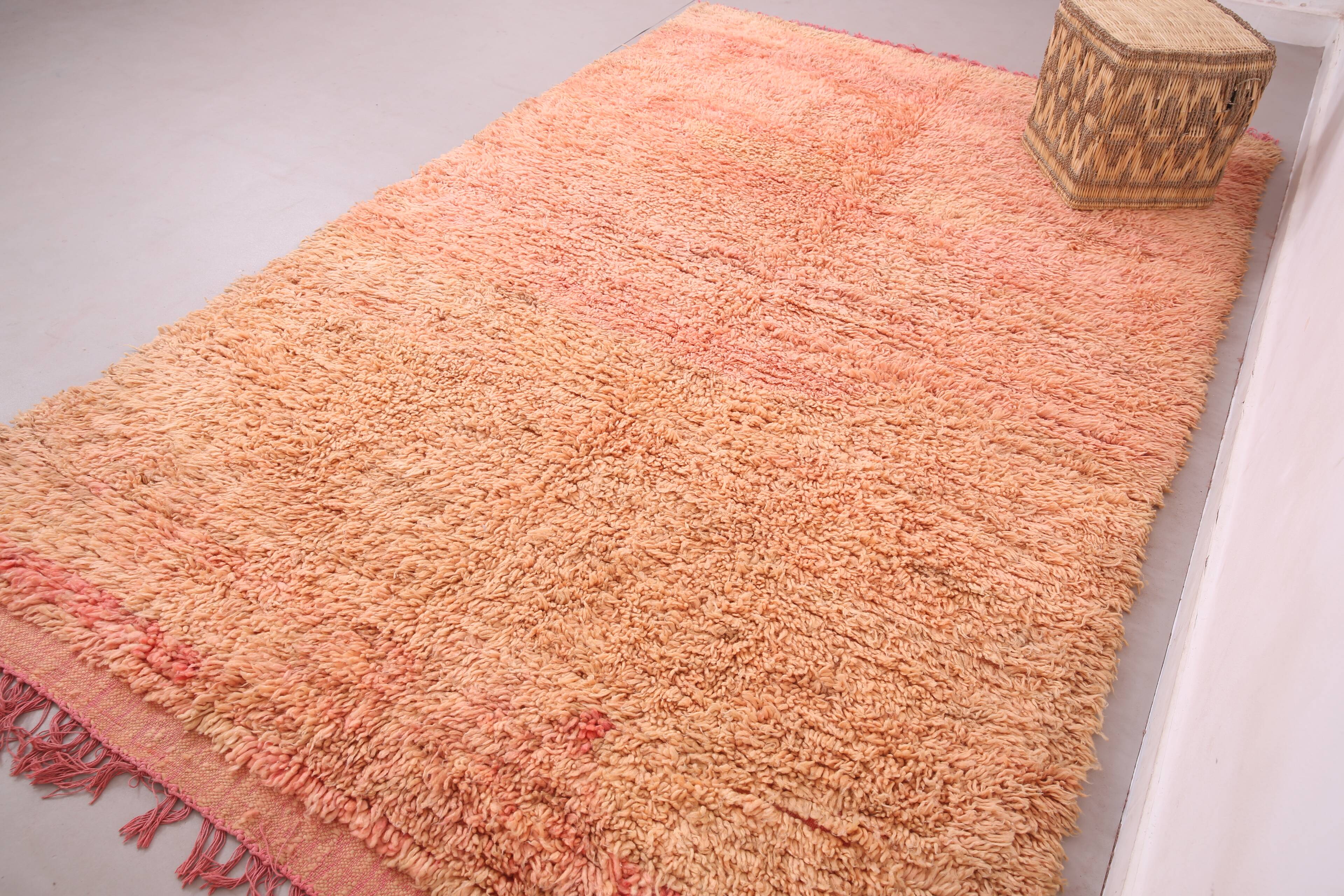 Vintage Handmade Moroccan Rug 185 x 291 cm - Berber Wool Rug - Boujaad Rug