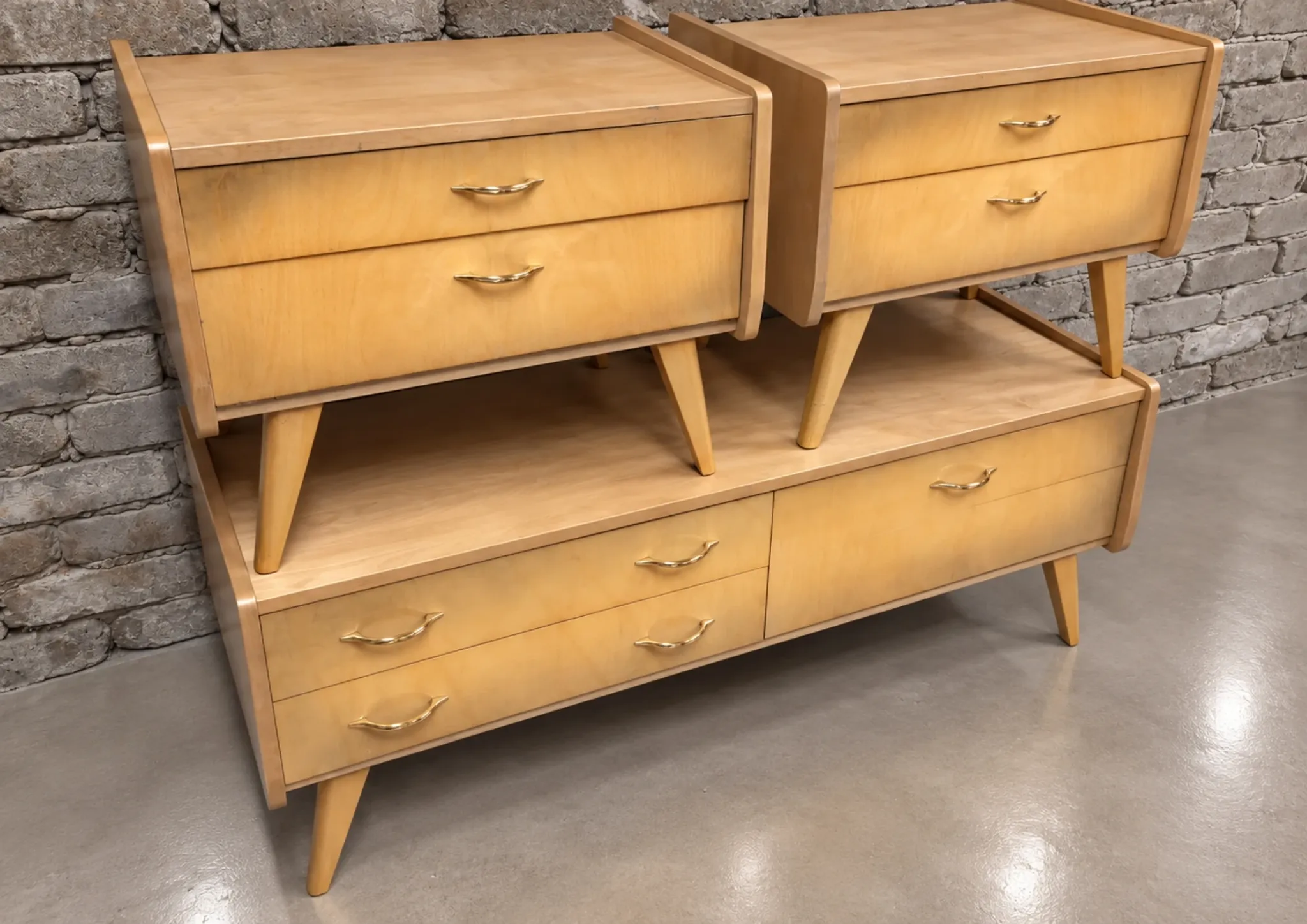 Dressing table set and two modular bedside tables from the 1960s.