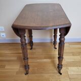Drop-leaf table (with flaps)
