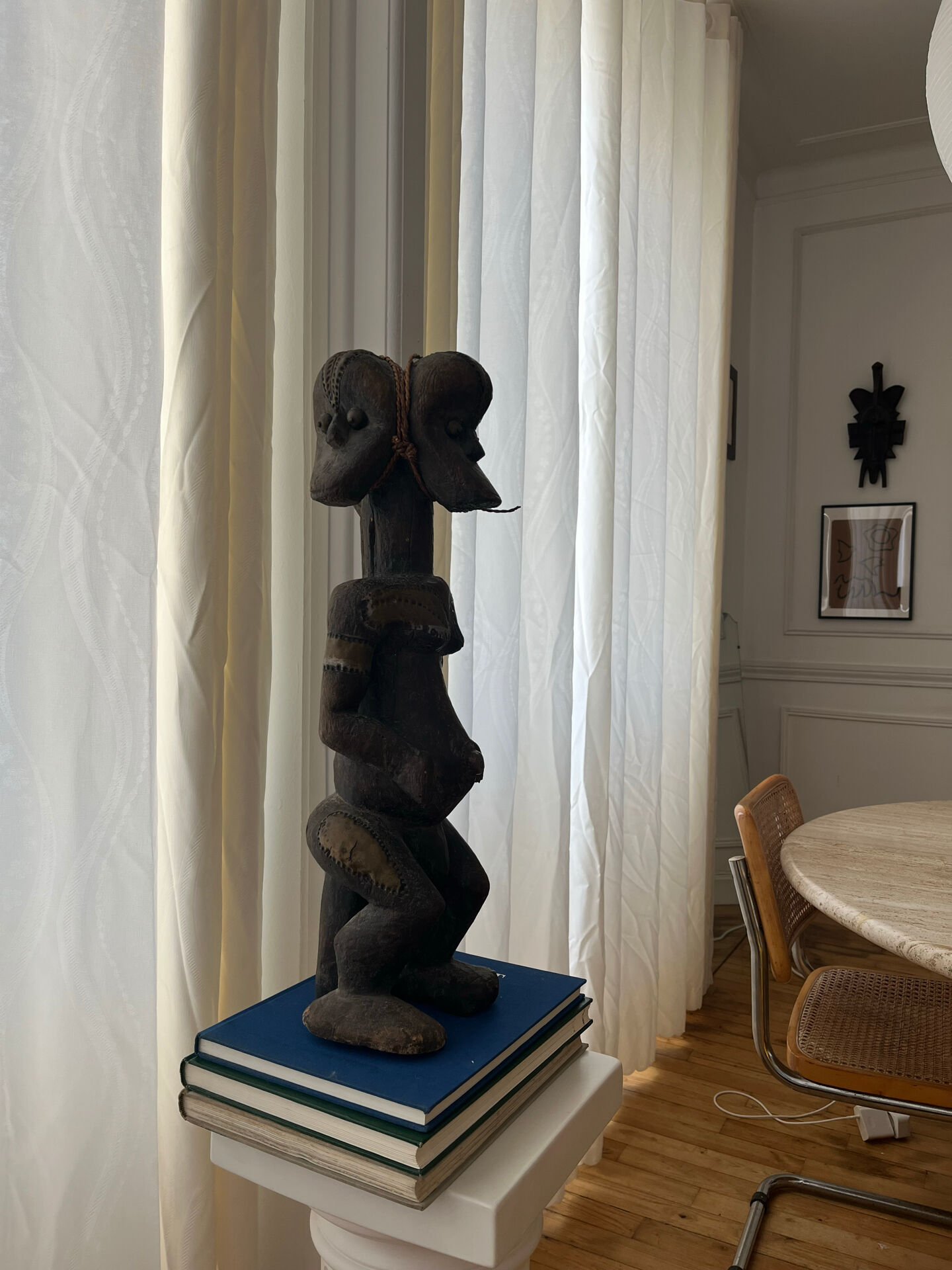 Popular African Art Statue
