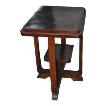 Art Deco coffee table in brown wood, 1930s, U-shaped base and shelf.