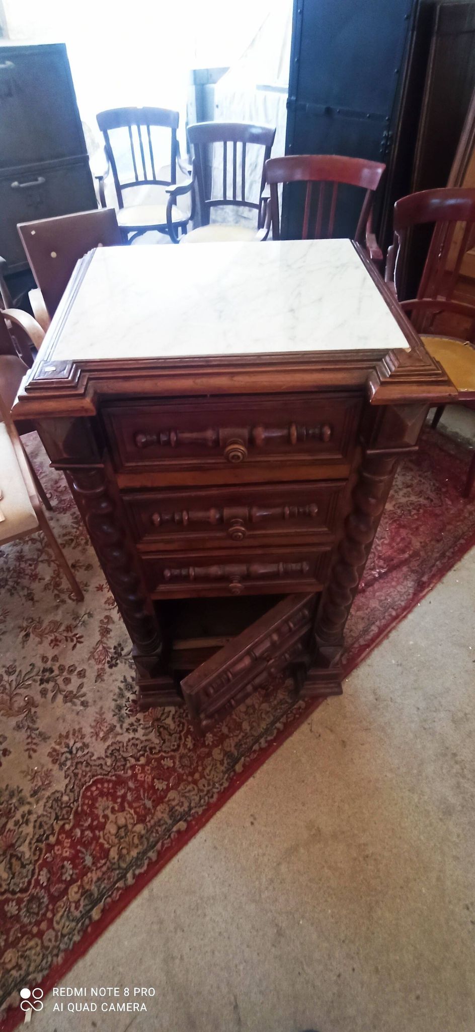 Semainier henri ii petite commode