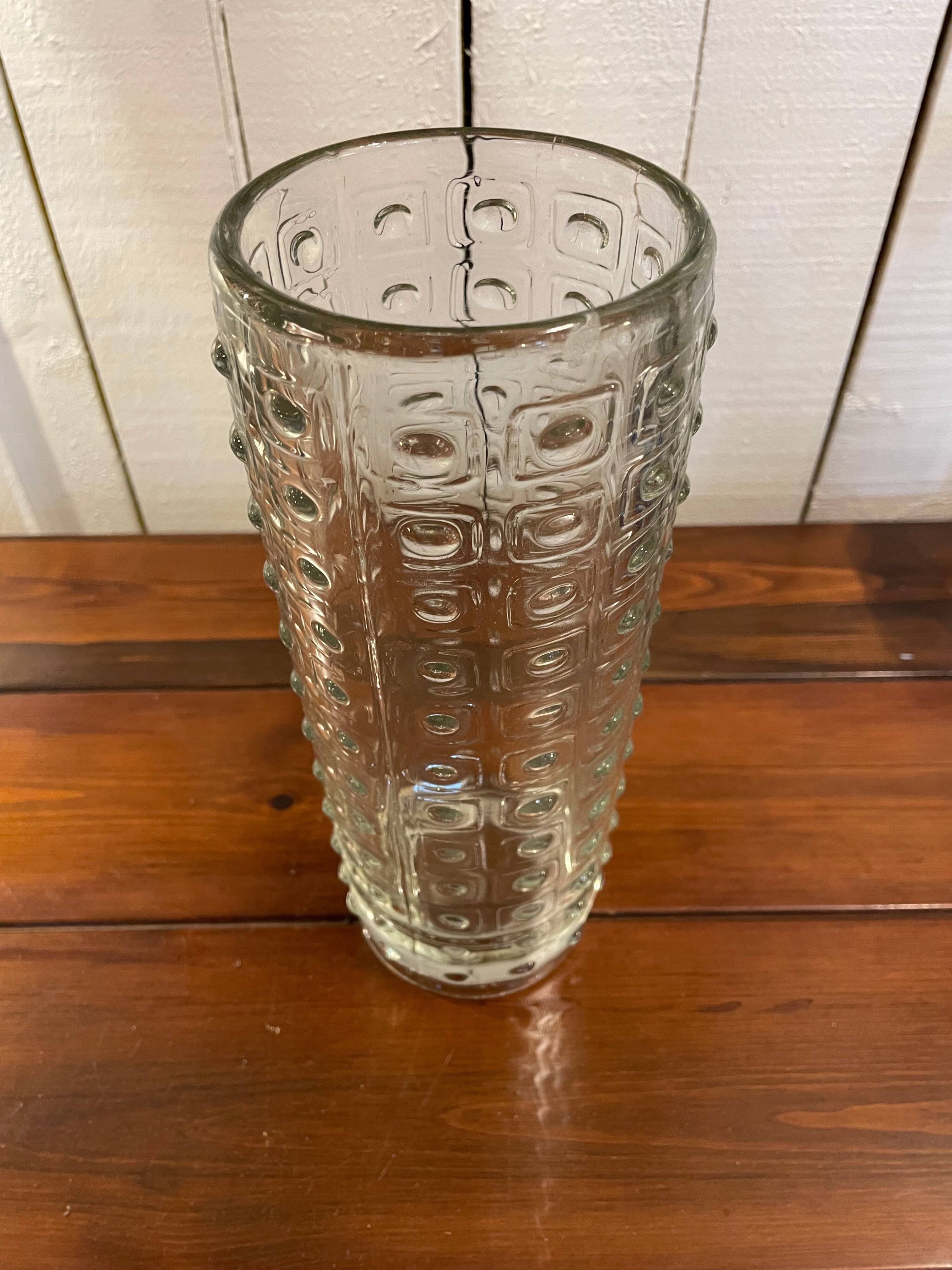 Cylindrical glass vase
