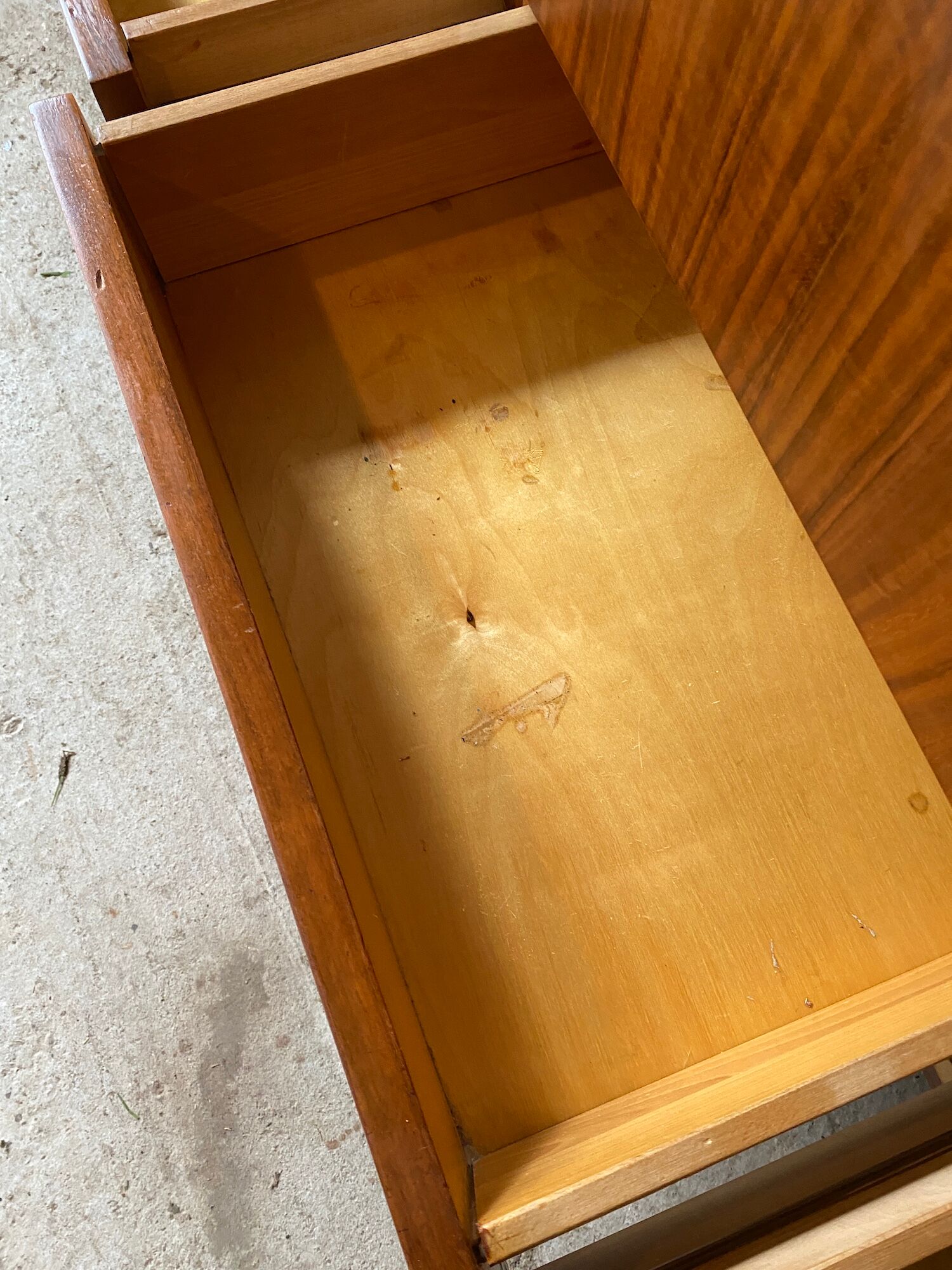 Set 2 vintage buffets lacquered wood