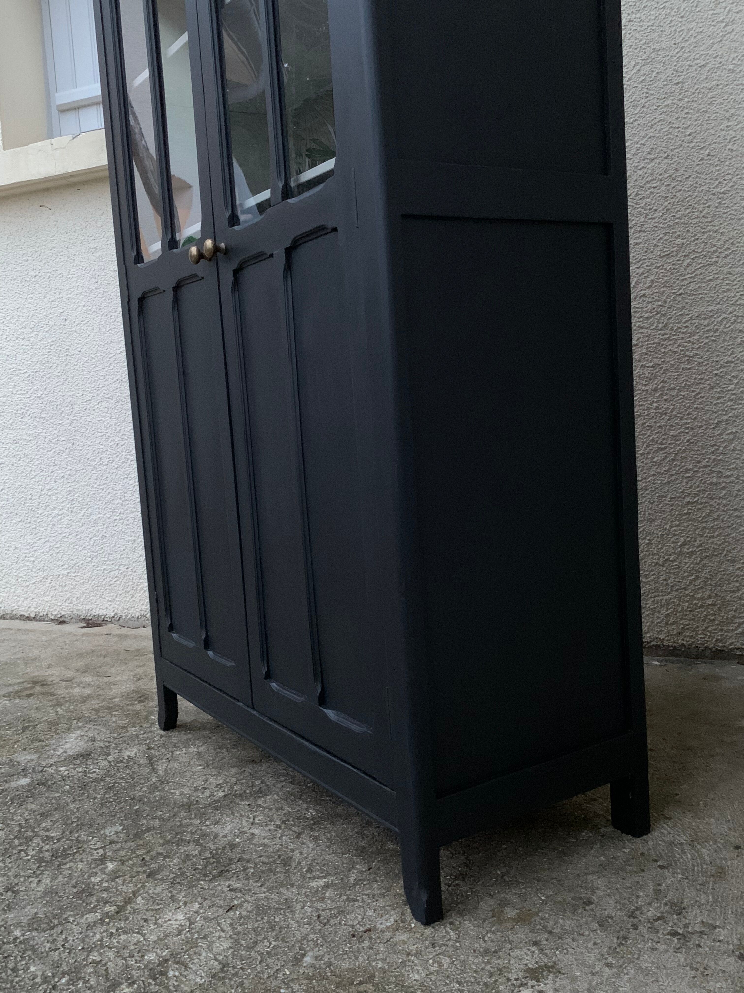 Parisian glazed wardrobe 1940