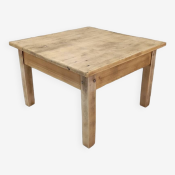 Table basse de ferme