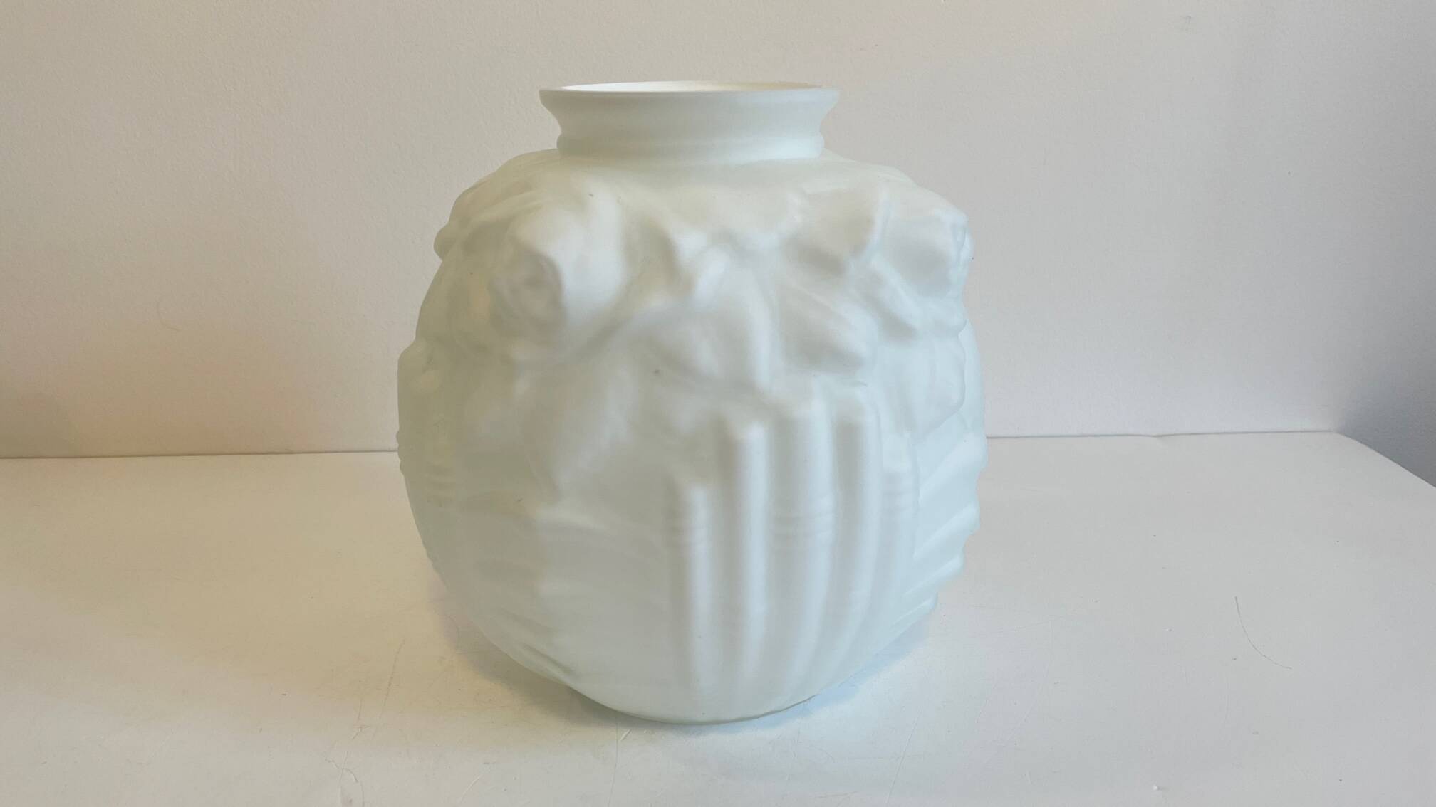 Art Deco glass paste ball vase