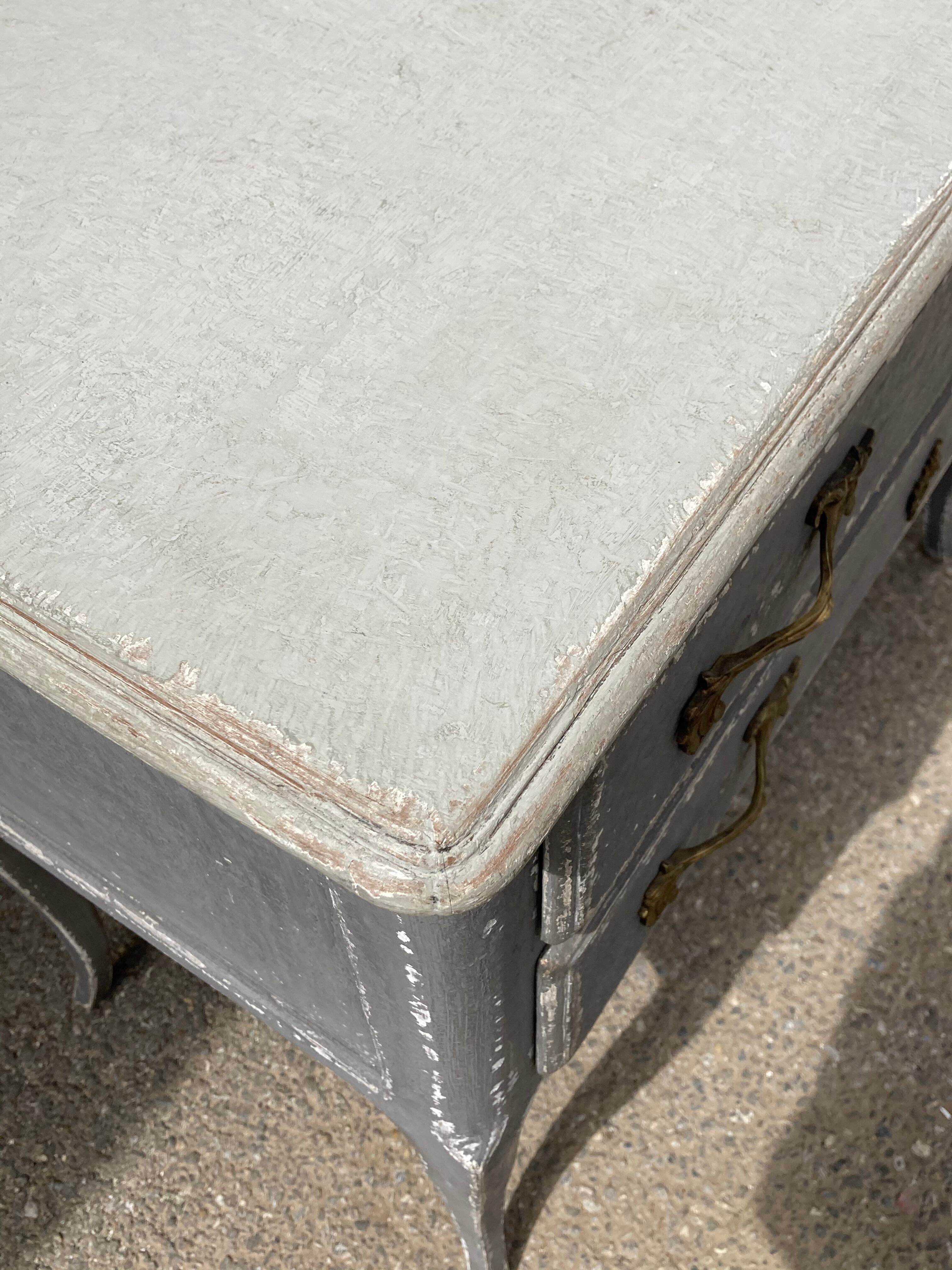 Convenient 2 Louis XV style drawers