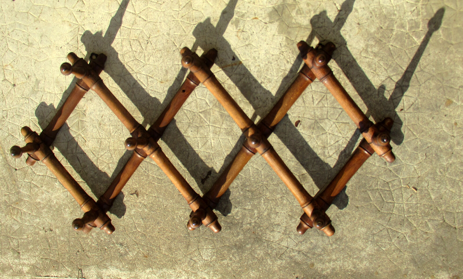 Wall coat rack, bamboo style