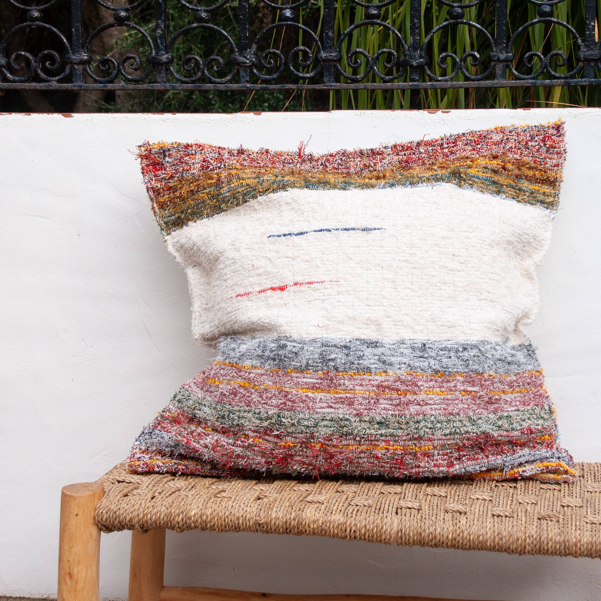 Hand-woven handmade cushion cover made from recycled cotton