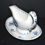Sarreguemines U&C Flore sauce boat in earthenware with blue flowers